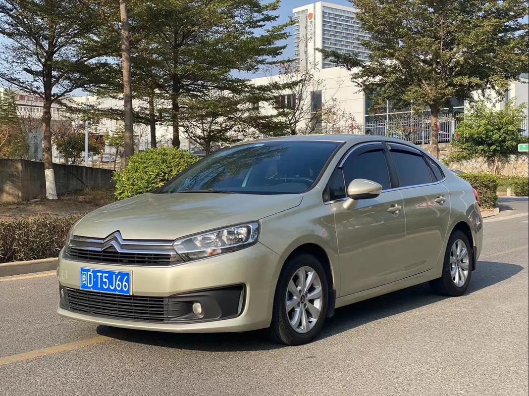 雪铁龙c4世嘉配置,雪铁龙c4世嘉新款