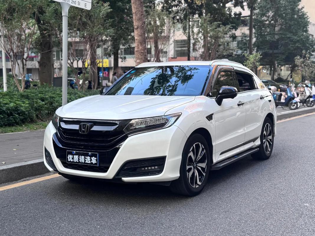 本田urv二手车价格 本田urv二手车价格瓜子