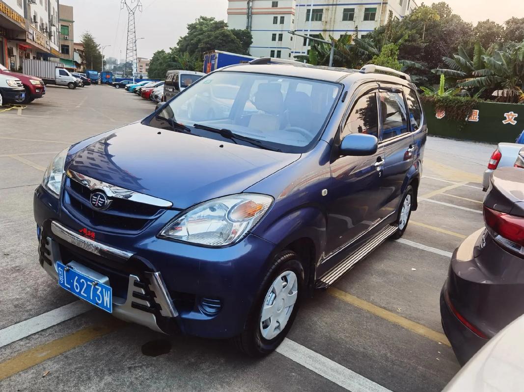 老款一汽森雅m80图片(11年一汽森雅m80价格)