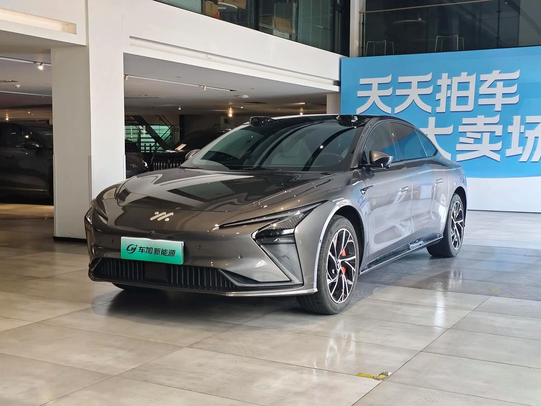 智己汽车suv/智己汽车suv图片