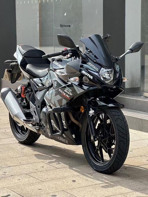 铃木gsx250官网售价/铃木gsx250r报价官网