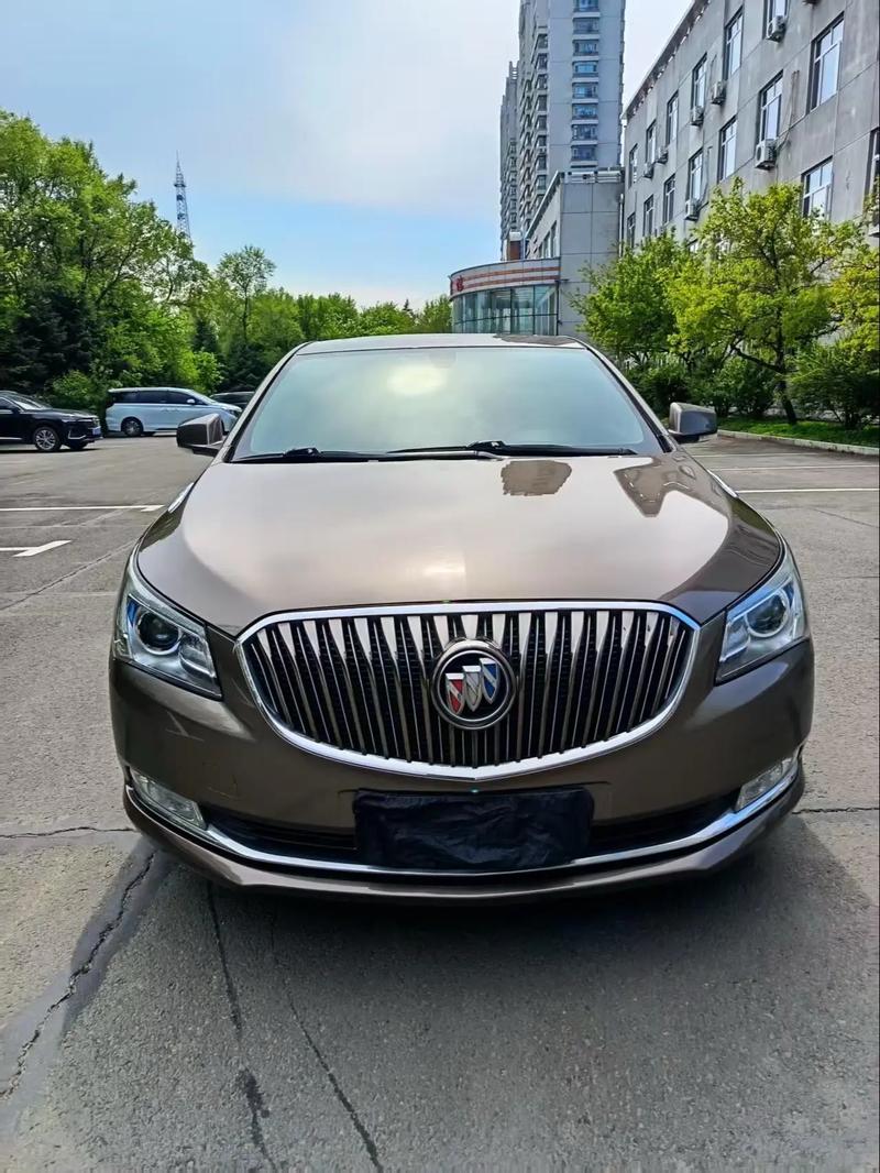 别克君越照片 别克君越真实照片