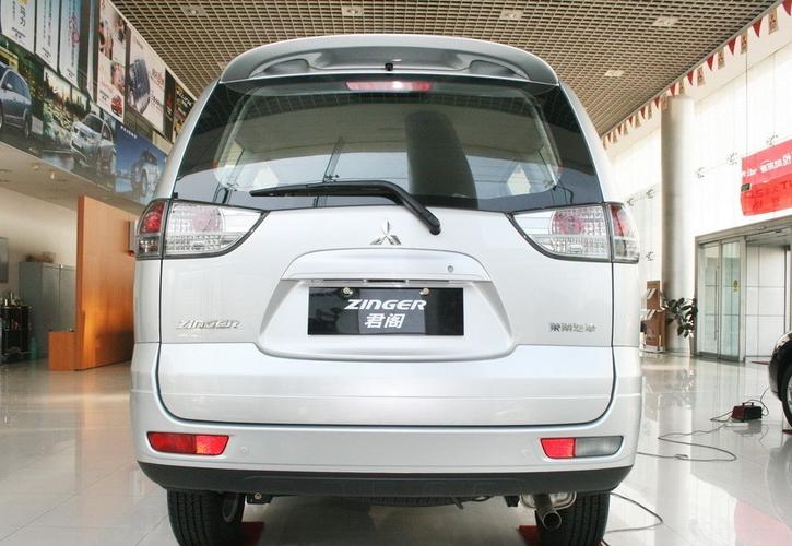 三菱进口七座商务车/三菱七座商务车价格及视频